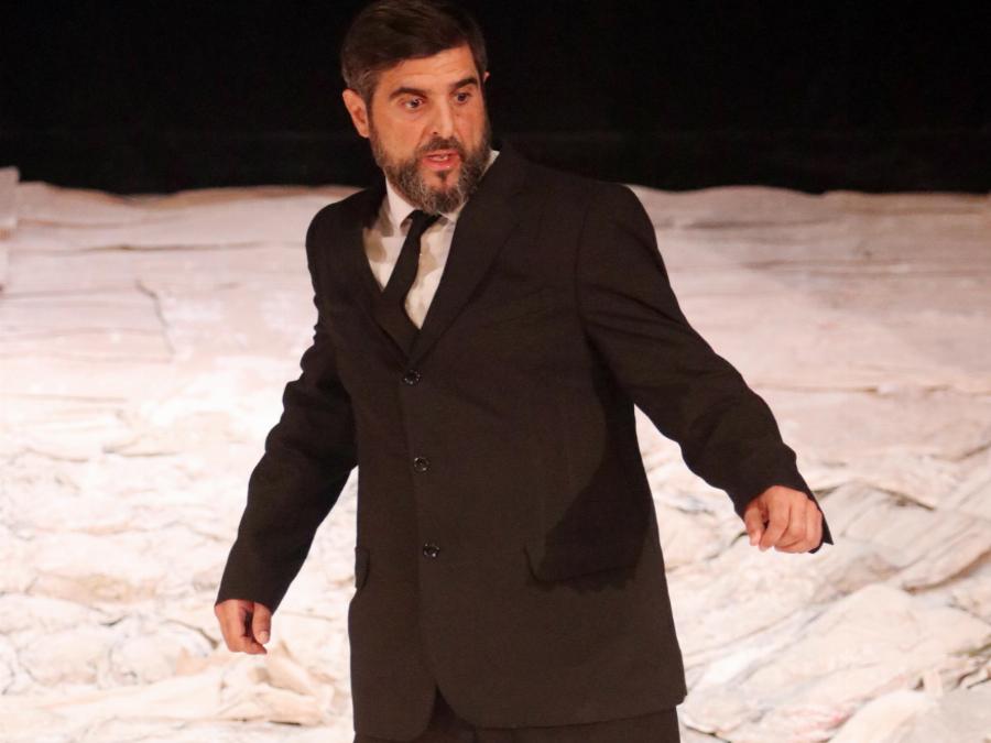 Γιώργος Γάλλος: Η ζωή στη Βοστόνη, τα παιδικά χρόνια, ο ρόλος του ως γονιός και η συμμετοχή στις «Άγριες Μέλισσες»