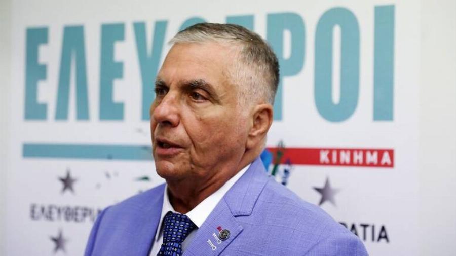 Γιώργος Τράγκας: Ο θυελλώδης έρωτας με τη γυναίκα του, οι 3 γάμοι, η άρνηση του να εμβολιαστεί, ο θάνατος από covid-19 και η κηδεία του