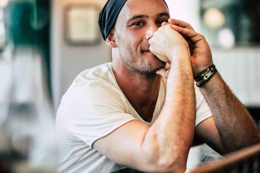 Αντίνοος Αλμπάνης: «Ο καρκίνος με άλλαξε – Ήρθα κοντά στο Θεό»