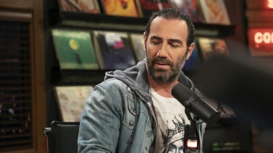 «Θλιβερό απομεινάρι, υποστηρικτής Δικτατορίας και προσκυνημένος»: Έξαλλος Ο Πετράκος με τον Κανάκη