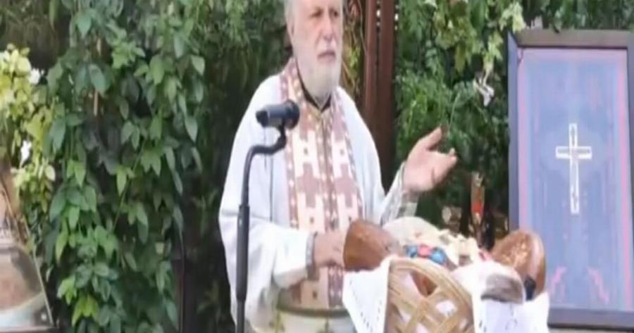 Παιδάκι παράλυτο από την Αλεξάνδρεια Ημαθίας ξαναπερπατάει από τον θαυματουργό Σταυρό