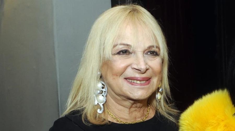 Απέκτησαν παιδί με υιοθεσία: 14 περιπτώσεις Ελληνίδων διάσημων που υιοθέτησαν