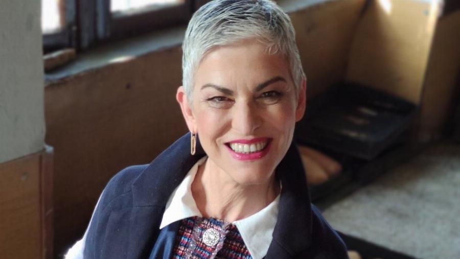 Η Ελένη Ψυχούλη έδωσε την πιο αποστομωτική απάντηση στον Άγγελο Μπράτη για τη δήλωσή του για όσες ψωνίζουν από τα “καλάθια”