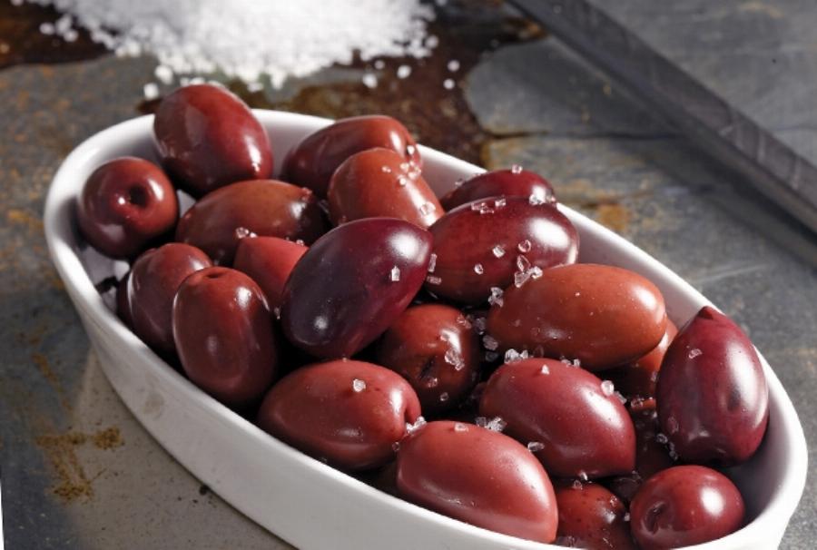 Ελιές: Μειώνουν τον κίνδυνο για ορισμένες ασθένειες όπως η νόσος Αλτσχάιμερ, τους καλοήθης και κακοήθεις όγκους