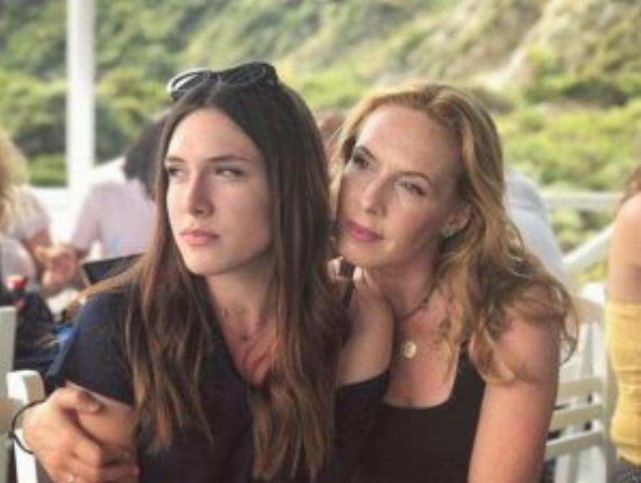 Διάσημες Ελληνίδες μαμάδες: 8 γλυκιές περιπτώσεις που φωτογραφίζονται μαζί με τις κόρες τους