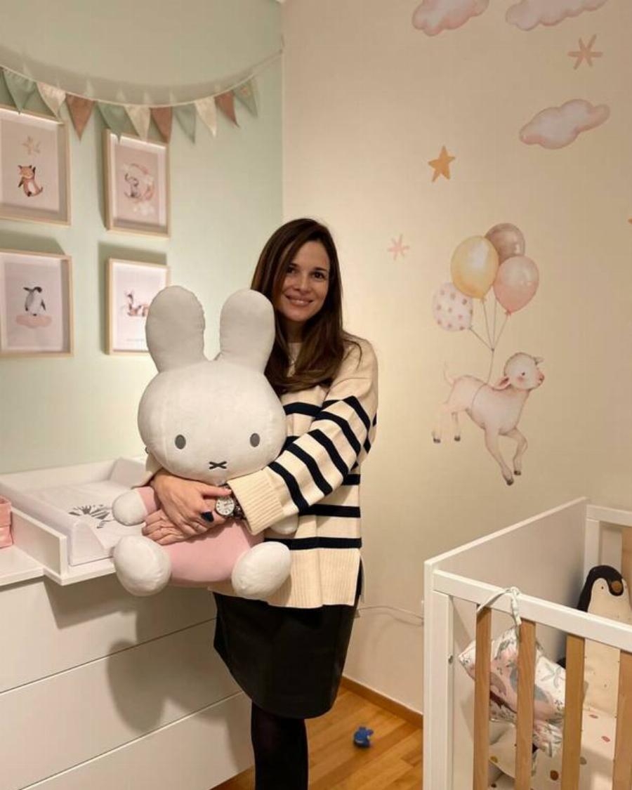 Ευγενία Δημητροπούλου: Οι φωτογραφίες από το ονειρεμένο δωμάτιο της κόρης της Εύας, που υιοθέτησε