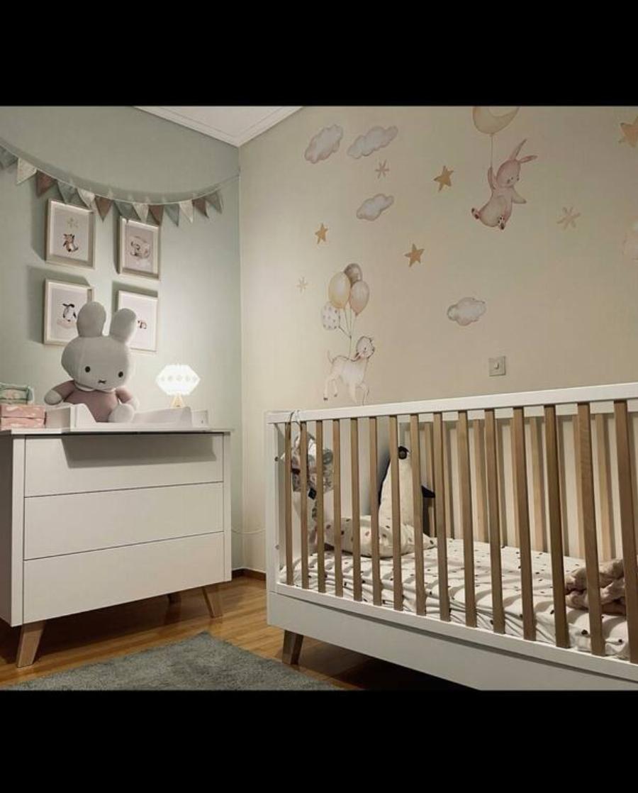 Ευγενία Δημητροπούλου: Οι φωτογραφίες από το ονειρεμένο δωμάτιο της κόρης της Εύας, που υιοθέτησε