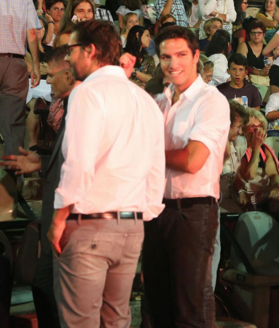 Φίλιππος Κούρκουλος: Ο μικρός γιος του Νίκου Κούρκουλου μεγάλωσε, έγινε 23 ετών και είναι ίδιος ο πατέρας του