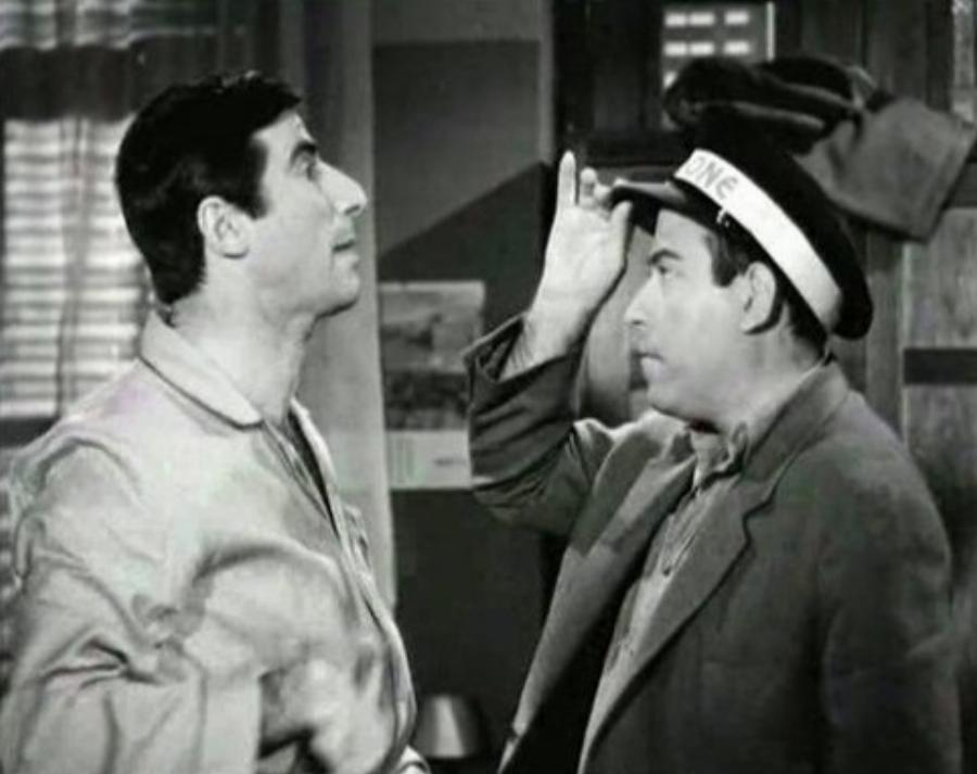 Τάσος Γιαννόπουλος: “Έφυγε” στα 46 του και απόγειο της καριέρας του – Η τραγική τελευταία σκηνή του χαρισματικού ηθοποιού