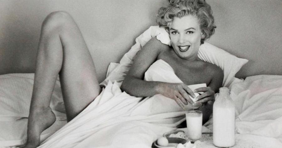 Μέριλιν Μονρόε: Η απαράμιλλη γοητεία, τα λόγια που άφησαν ιστορία και το τραγικό τέλος
