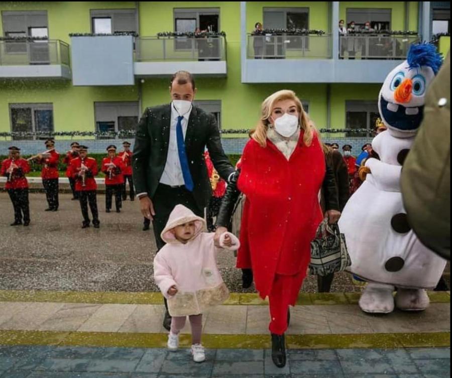 Ο Άγιος Βασίλης από τη Φινλανδία χάρισε χαμόγελα στα παιδιά της Ογκολογικής Μονάδας Παίδων Ελπίδα