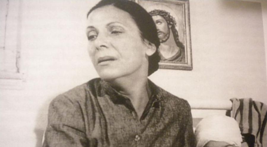 Ελένη Ζαφειρίου: Το σκληρό παιχνίδι της μοίρας, ο θάνατος της βιολογικής της μητέρας και η γλυκιά μητέρα του σινεμά