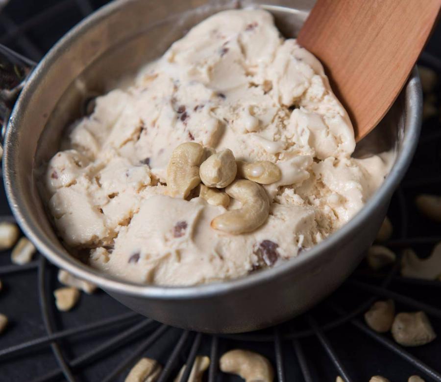 Ζαχαροπλαστείο «Φύσις»: Τρως όσα γλυκά θες και δεν νιώθεις καθόλου τύψεις