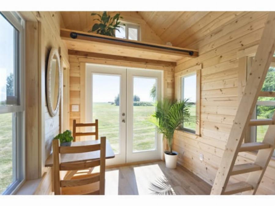 Τροχόσπιτα τέλος: Το πηγαίνεις όπου θες, κοιμάσαι και τρως σαν βασιλιάς και το μπάνιο του είναι υπερλούξ