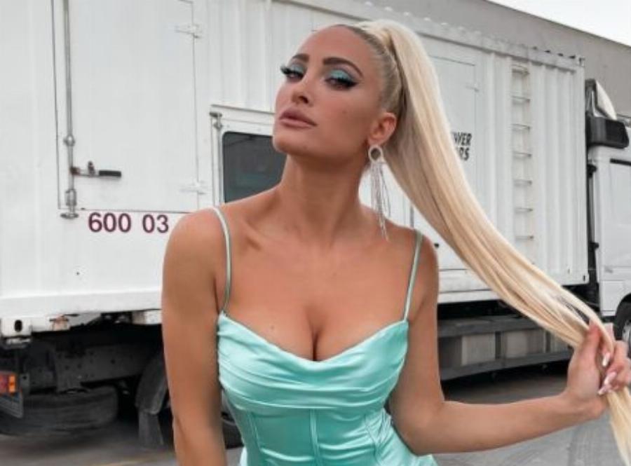 Βίωσαν ότι χειρότερο: Διάσημες Ελληνίδες που είδαν στο Ίντερνετ να κυκλοφορούν φωτογραφίες και βίντεο