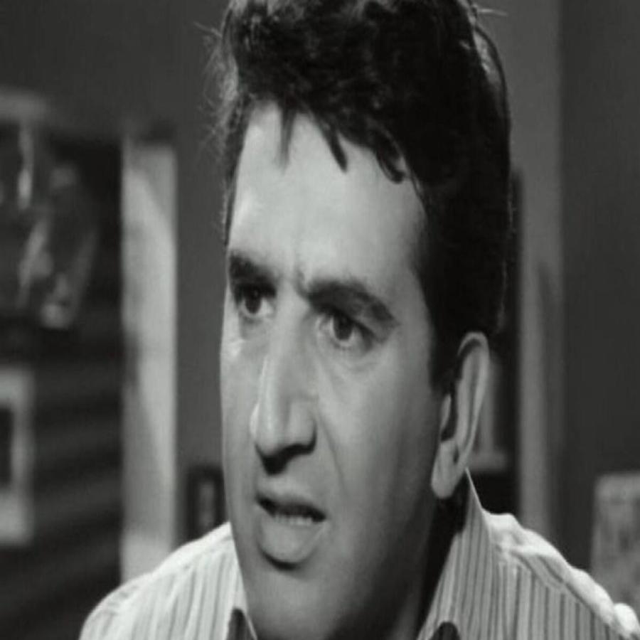 Γιώργος Κωνσταντίνου: Η μεγάλη μάχη με το τζόγο, η απόρριψη του σαν ατάλαντος και η εγκατάλειψη του πατέρα του