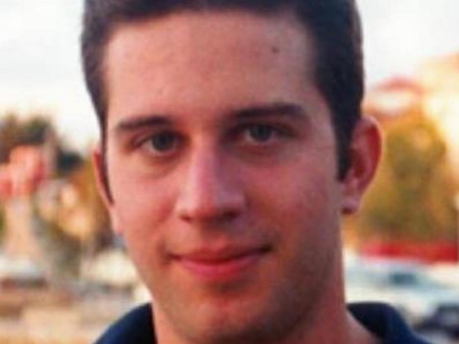 Πάνος Μυλωνάς: Ο 22χρονος φοιτητής που έχασε άδικα τη ζωή του στην εθνική οδό – Σήμερα έχει ένα τούνελ στο όνομά του
