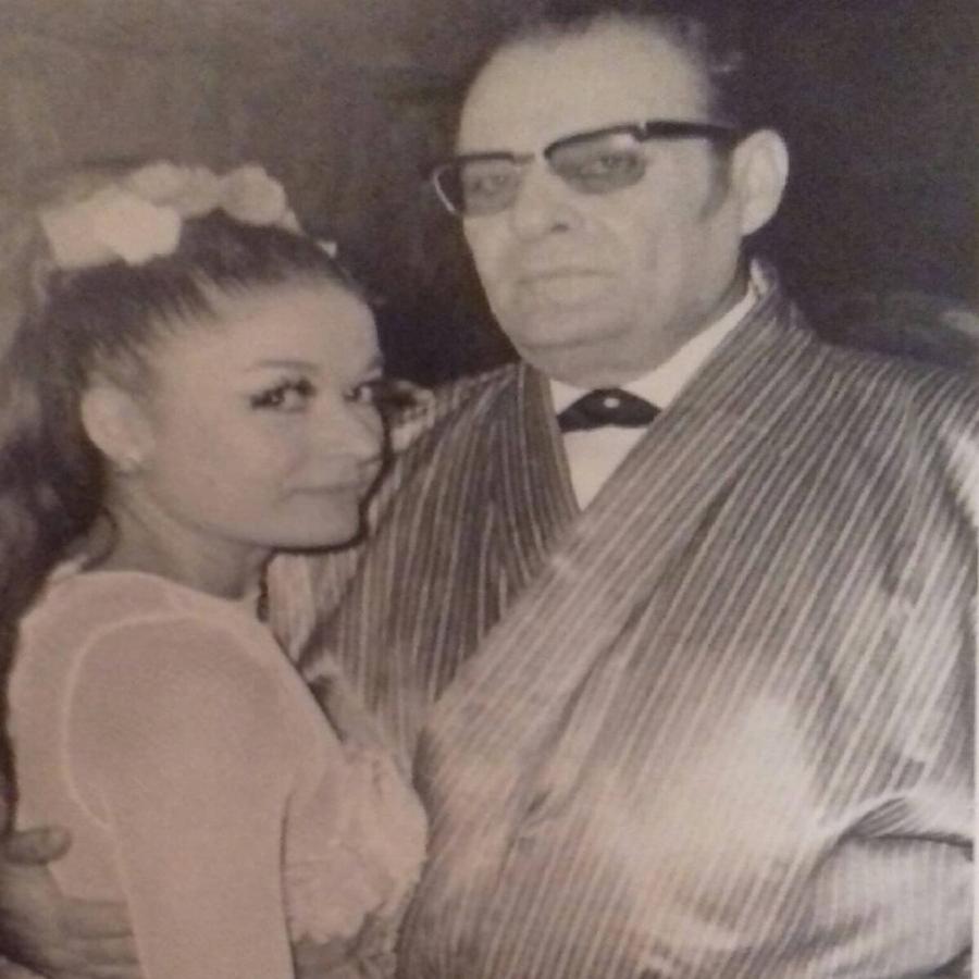 Λάμπρος Κωνσταντάρας: Η σπάνια φωτογραφία με την δεύτερη και κατα 25 χρόνια μικρότερη, σύζυγό του