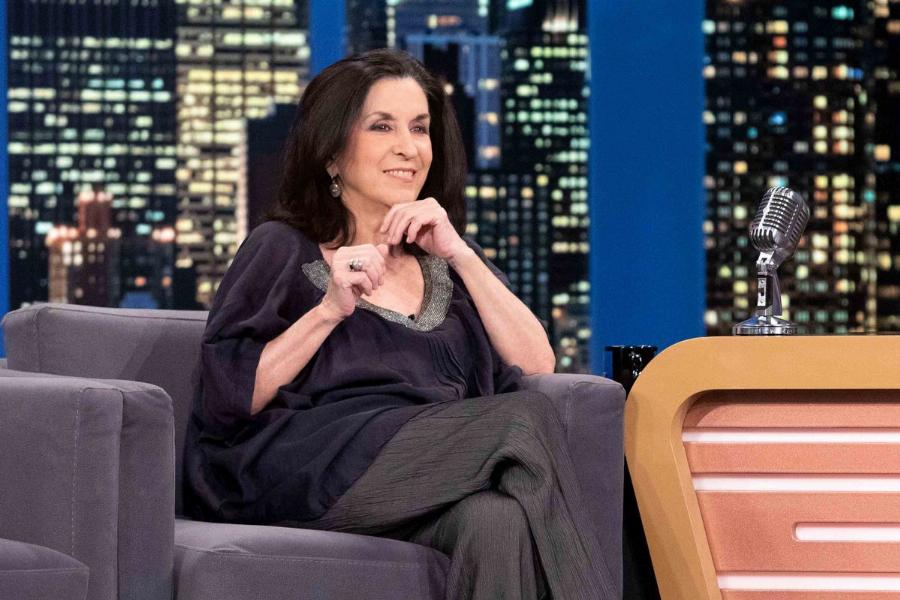 Νένα Μεντή: «Τα ριάλιτι μας αποβλακώνουν, η τηλεόραση είναι κάτι αποτρόπαιο για εμένα»