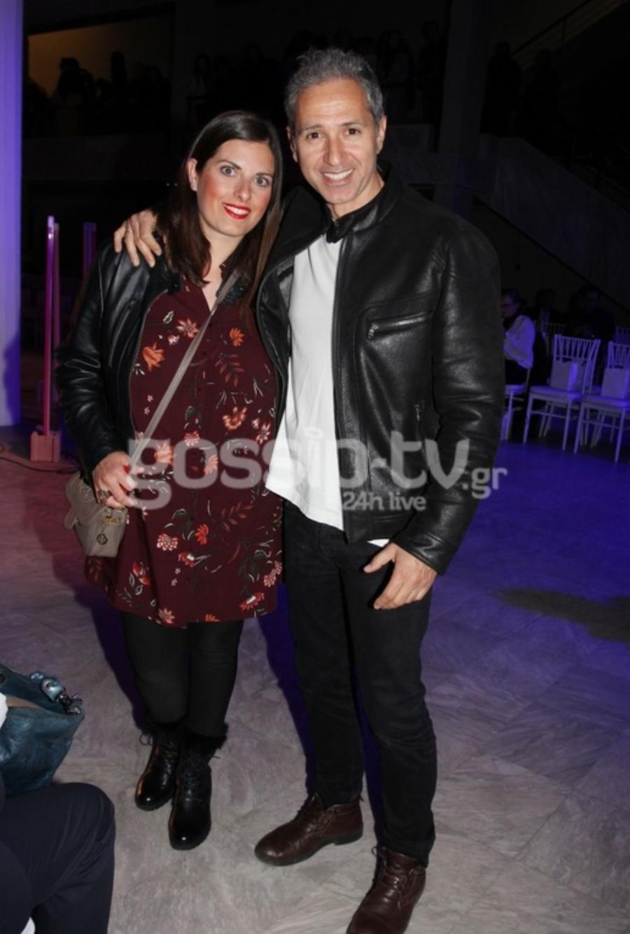 Ερωτεύτηκαν τους θαυμαστές τους και κατέληξαν στα σκαλιά της εκκλησίας: 8 περιπτώσεις διάσημων Ελλήνων