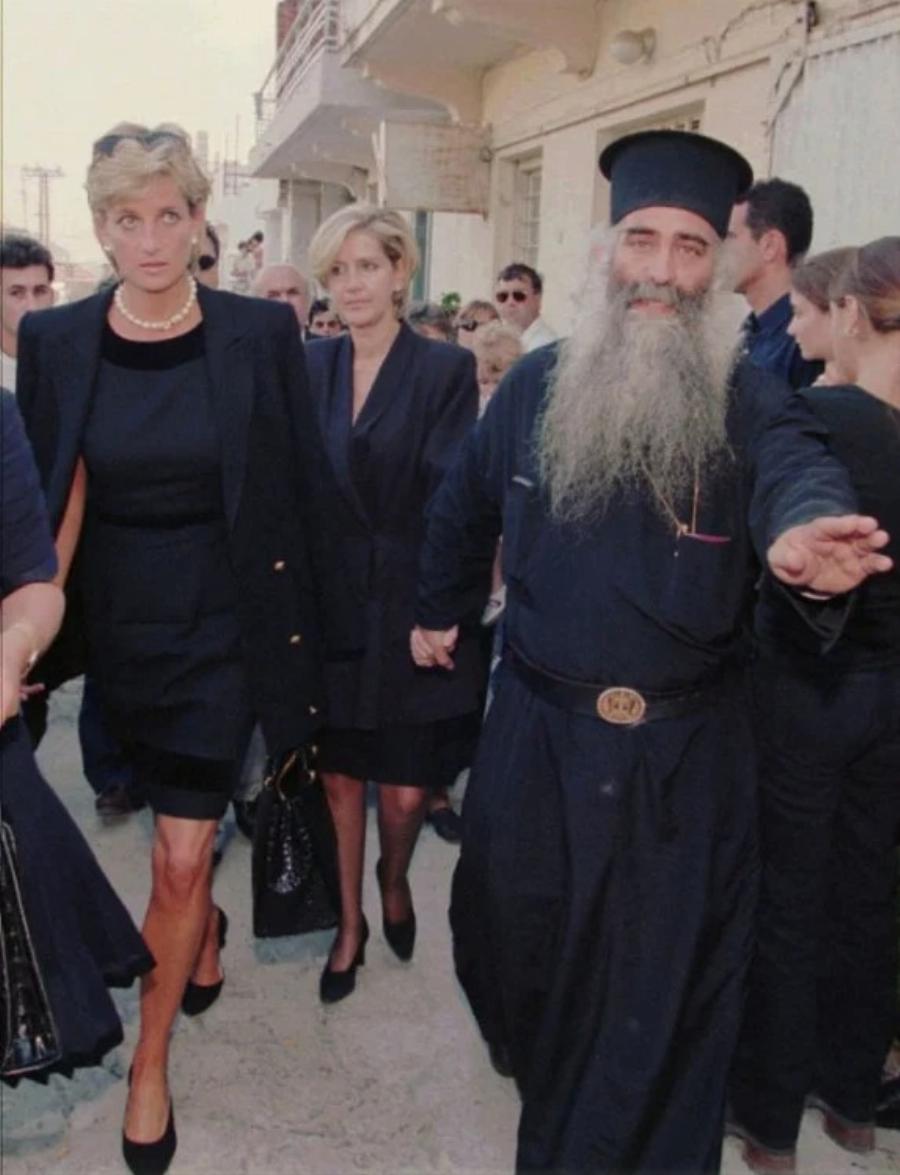 Πριγκίπισσα Νταϊάνα: Οι τελευταίες καλοκαιρινές διακοπές, η κρουαζιέρα στα ελληνικά νησιά και η κηδεία