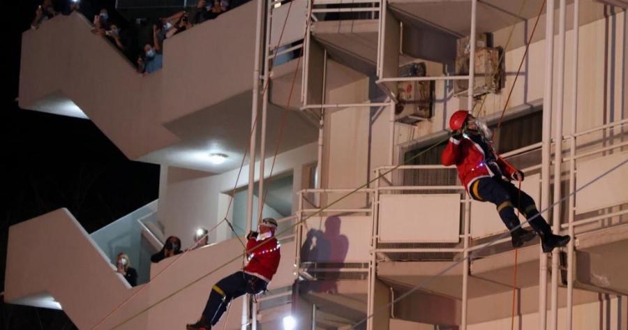 Κρήτη: Άη Βασίληδες έκαναν «απόβαση» στην Παιδο-ογκολογική Κλινική του ΠΑΓΝΗ