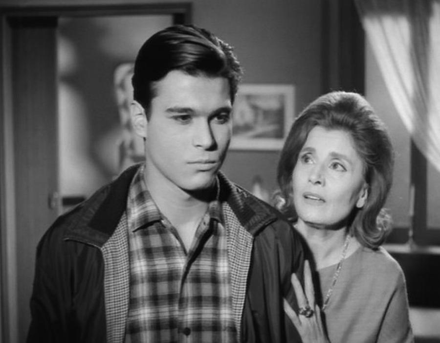 Άλκης Γιαννακάς: Ο όμορφος κακός του κινηματογράφου, οι αλητείες που έκανε και η εξαφάνιση του από το θέατρο