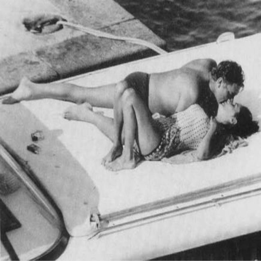 Έγραψαν ιστορία και μας έκαναν να ανατριχιάσουμε: 10 παθιασμένα φιλιά