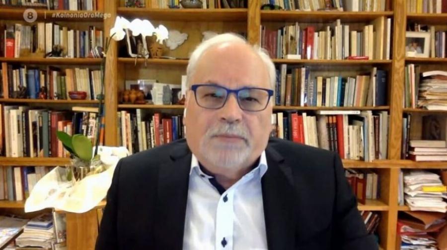 Γιώργος Παυλάκης: «Το τσουνάμι τώρα αρχίζει, η Όμικρον θα σαρώσει τους ανεμβολίαστους»