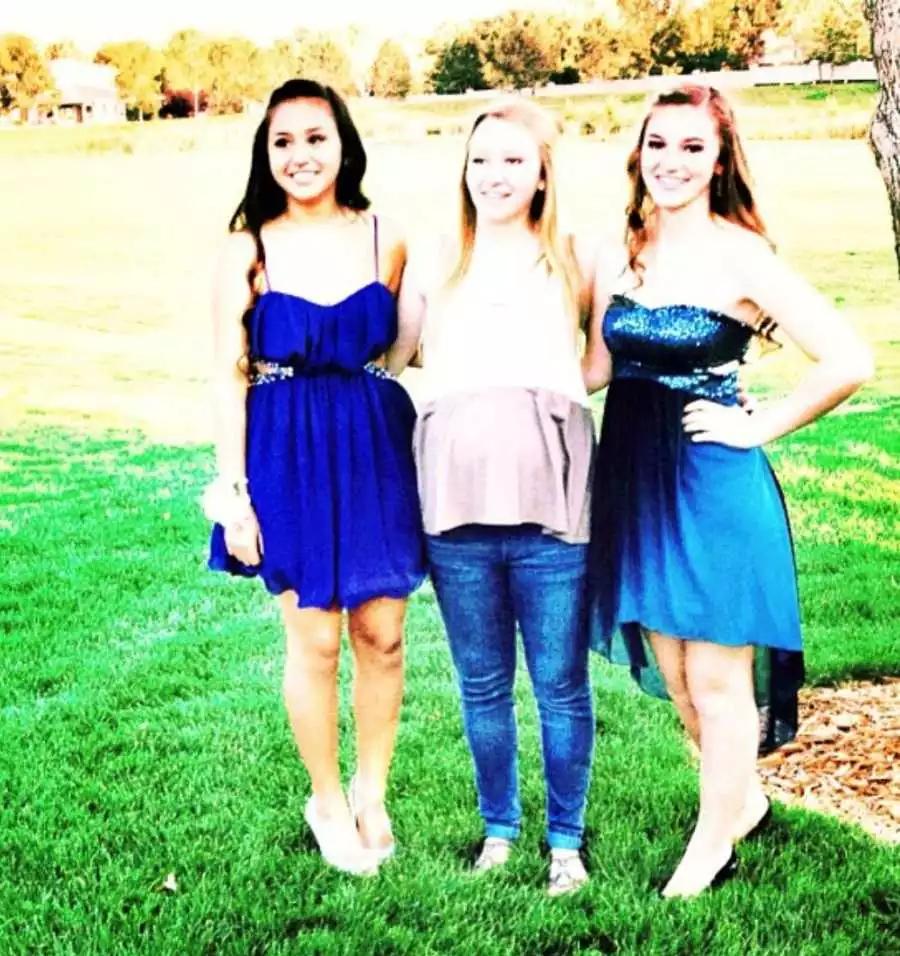 «Στα 16 μου είπα στη μητέρα μου τρέμοντας ότι είμαι έγκυος και με έδιωξε από το σπίτι»