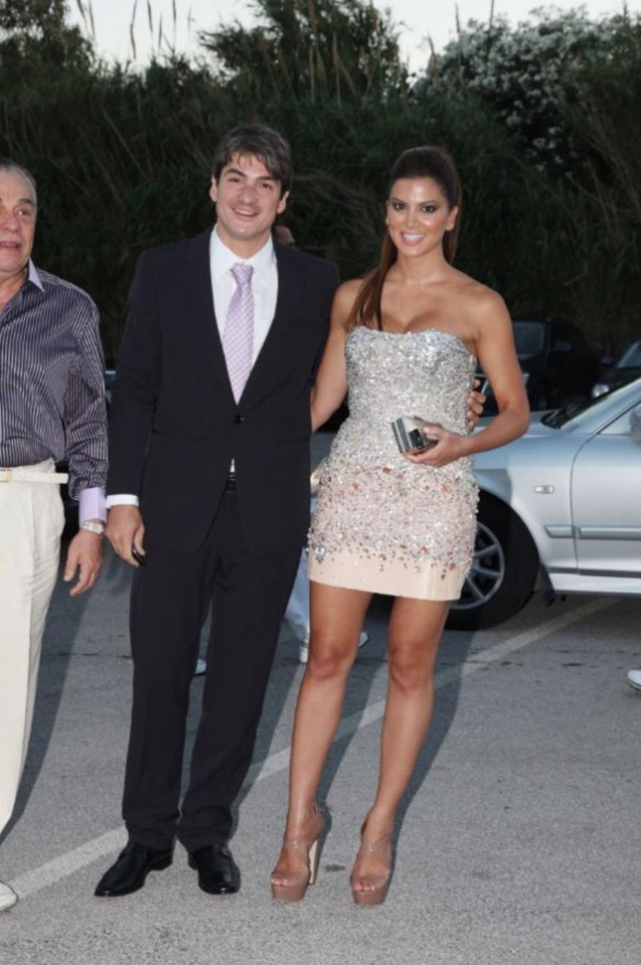 Σπάνιες και αδημοσίευτες φωτογραφίες διάσημων ζευγαριών: 10 εικόνες από την πρώτη κοινή τους εμφάνιση