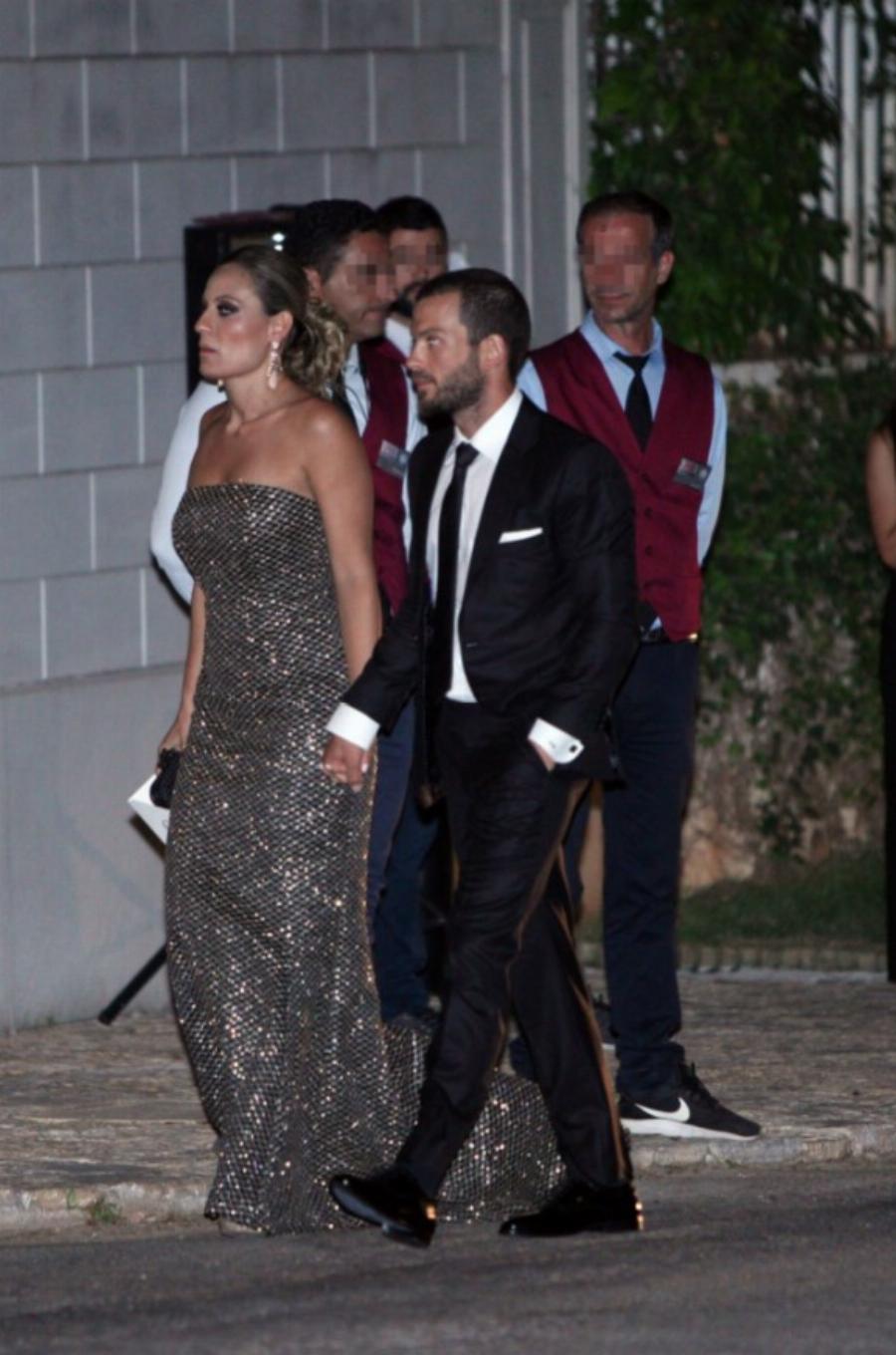 Σπάνιες και αδημοσίευτες φωτογραφίες διάσημων ζευγαριών: 10 εικόνες από την πρώτη κοινή τους εμφάνιση