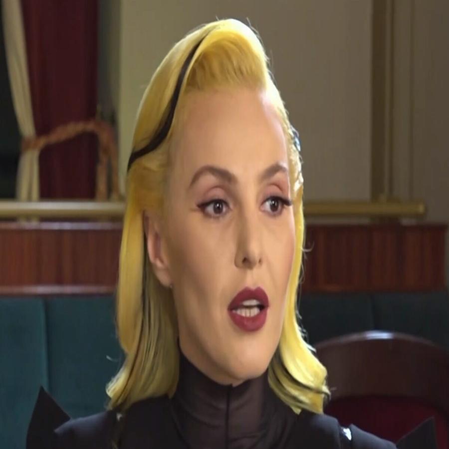 Τάμτα: Με “έκλεψε” όταν ήμουν 14 ετών – Εβαλα τα κλάματα όταν είδα το νυφικό που μου έφερε η πεθερά μου