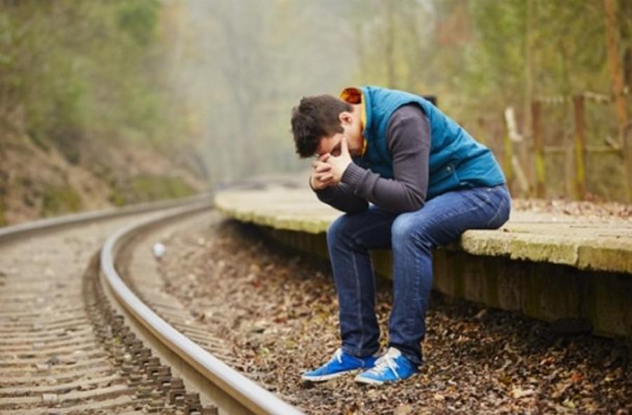 «Η γυναίκα μου έφυγε απ’ τη ζωή και πρόσφατα έμαθα ότι ο 4χρονος γιος μου είναι του κουμπάρου μας. Τι να κάνω;»