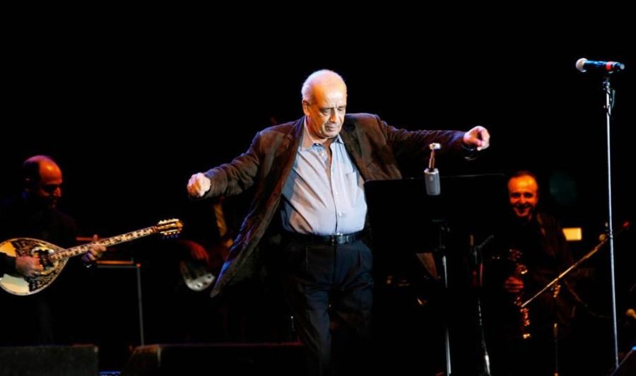 Η ιστορία της «Ρόζας»: Το κομμάτι που για 20 χρόνια έμεινε στα αζήτητα – Το πήρε ο Μητροπάνος και το έκανε τεράστια επιτυχία