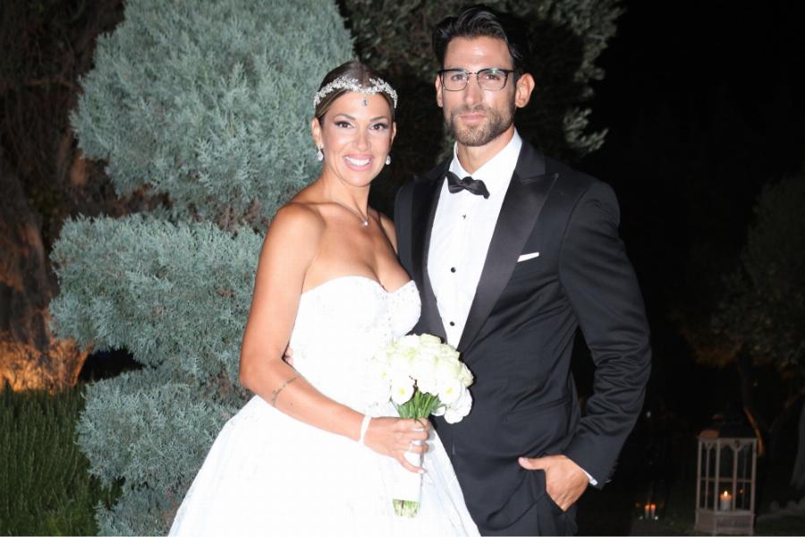 Γάμοι βγαλμένοι από παραμύθι: 16 γάμοι διάσημων Ελλήνων το 2021 και τα ονειρικά νυφικά τους