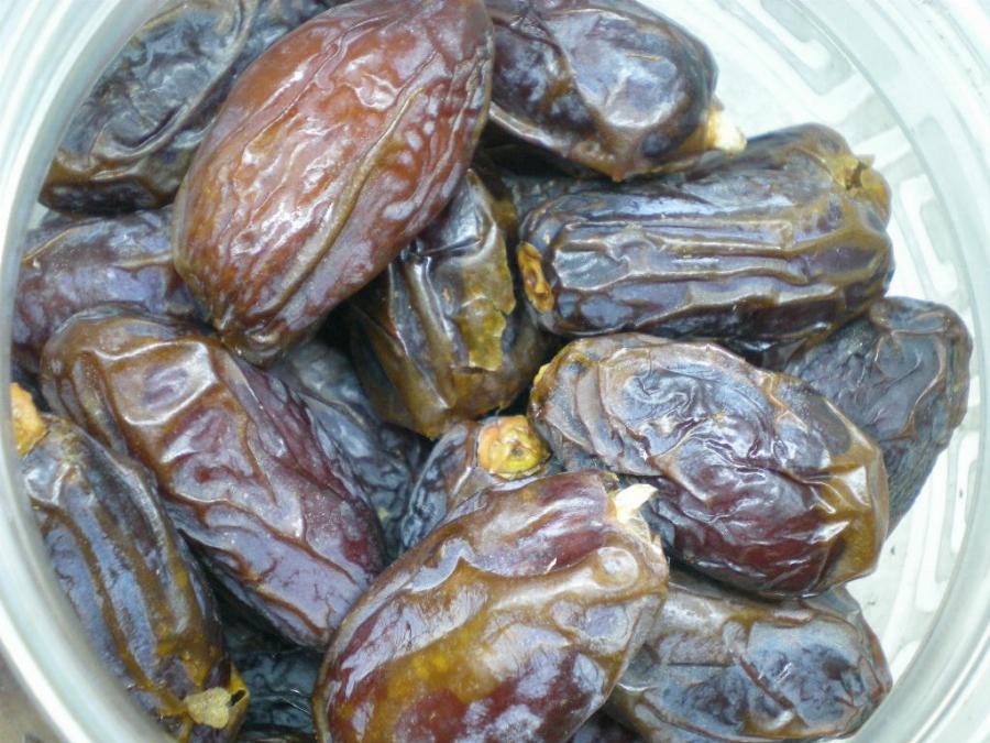 Χουρμάδες: Έχουν αντικαρκινική δράση, βελτιώνουν την πέψη, δυναμώνουν τα οστά και διατηρούν υγιή την καρδιά