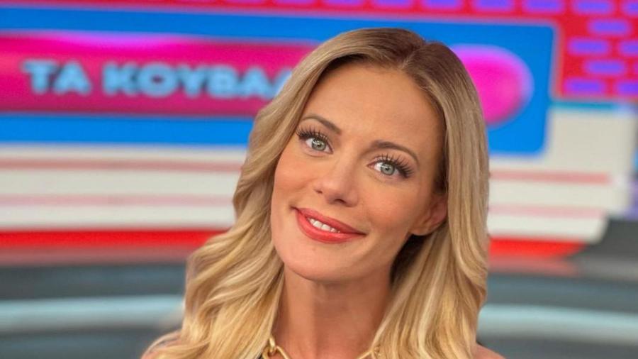 Ζέτα Μακρυπούλια: Τα πρώτα επαγγελματικά της βήματα και το ονειρικό σπίτι στη Βούλα