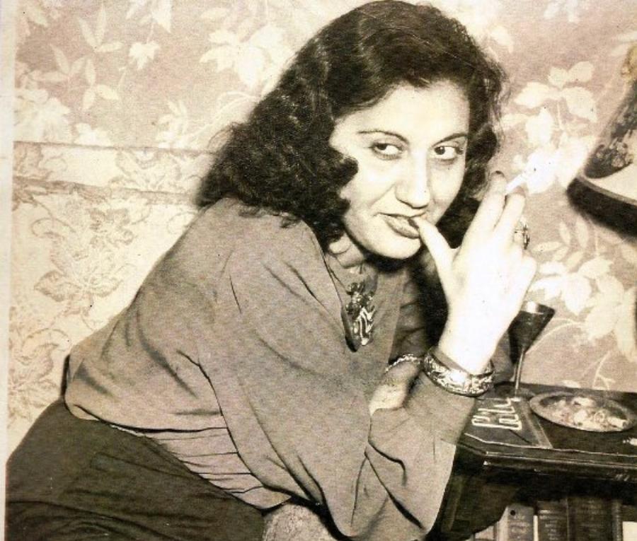 Σοφία Βέμπο: Ιταλοί της παραμόρφωσαν το πρόσωπο για να μην εμφανίζεται αλλά τους απάντησε με τον καλύτερο τρόπο