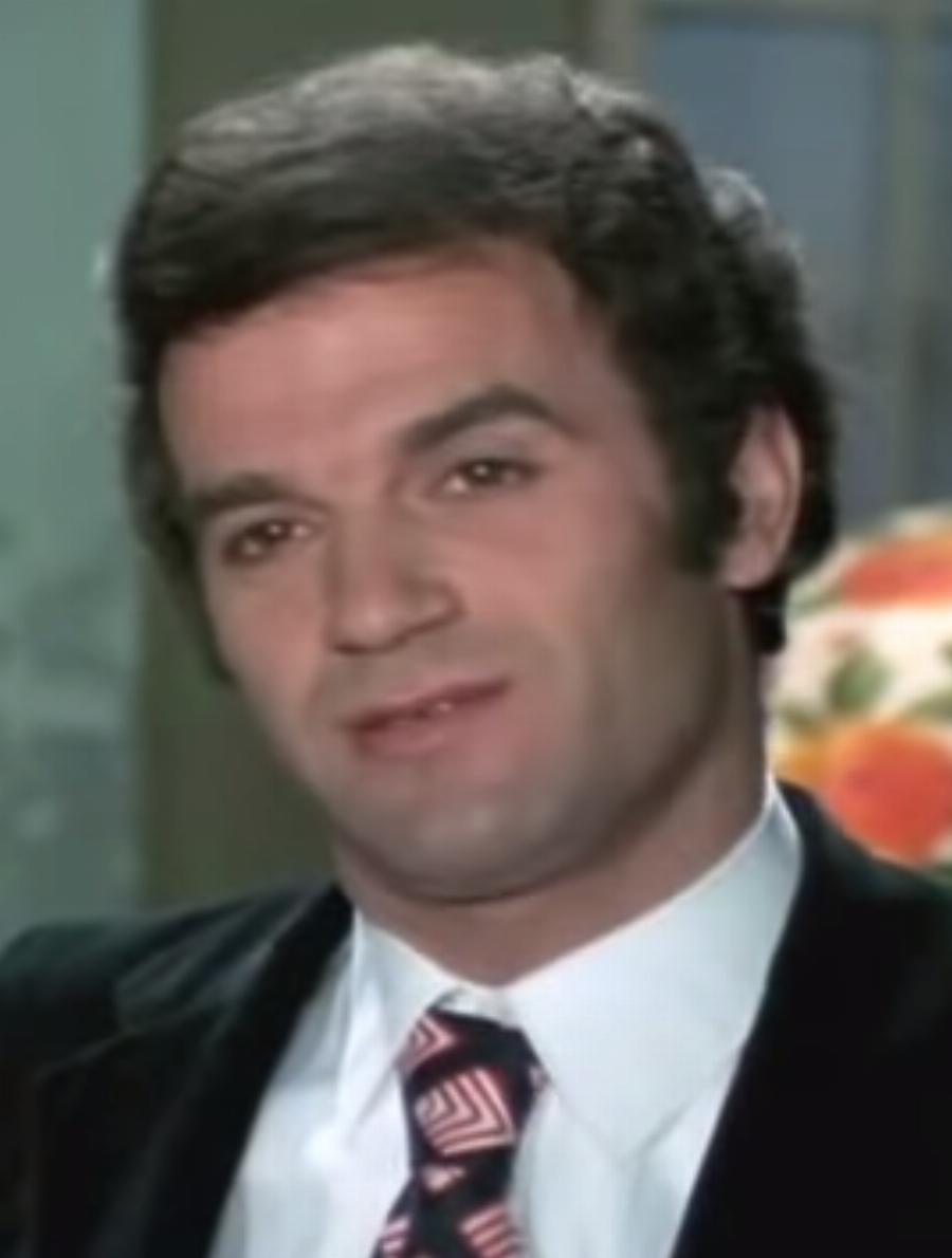 Νίκος Παπαναστασίου: Η μοναχική ζωή του 8 χρόνια μετά τον θάνατο της κόρης του, που του τσάκισε τη ζωή