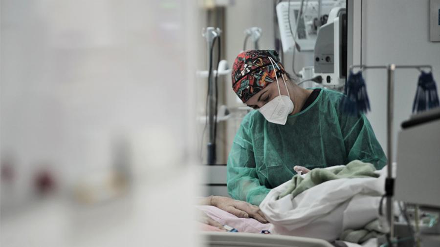 Έφυγε από τη ζωή πριν λίγο 14χρονη που νοσούσε από κορονοϊό στη Λαμία