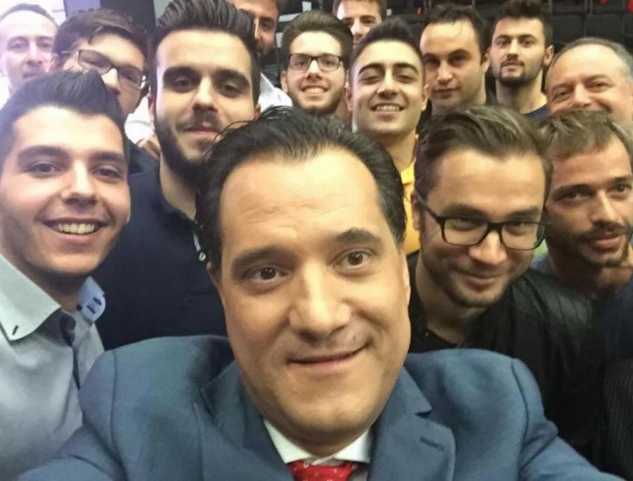 Άδωνις Γεωργιάδης: «Πήγα σούπερ μάρκετ και με έβγαλαν 7 selfie- Ο κόσμος είναι ώριμος και καταλαβαίνει»