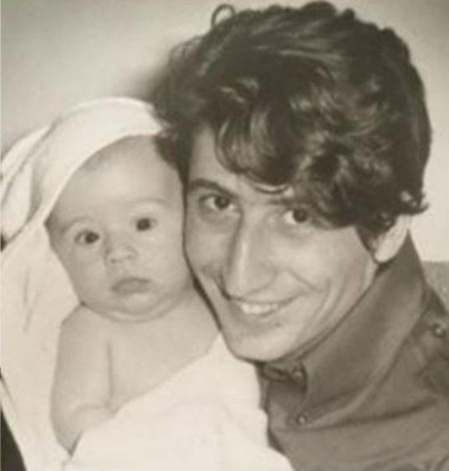 «Ο Χάρρυ Κλυνν έπαψε να ζει όταν “έφυγε” ο γιος του. Είχε κουραστεί και ήθελε να “φύγει” κι αυτός»