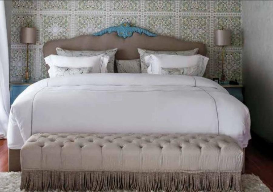 Νίκος Κοκλώνης: Η πολυτελής ζωή, το σπίτι που είναι αληθινό παλάτι και ο Χριστουγεννιάτικος στολισμός