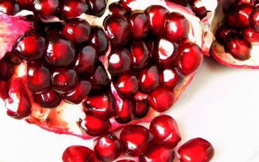 Ρόδια: Κάνουν καλό στην καρδιά και στην πίεση, βοηθάν στα προβλήματα χοληστερίνης και είναι πλούσια σε βιταμίνες