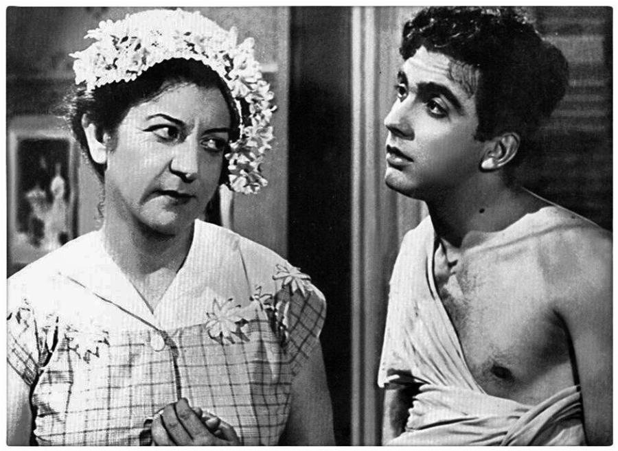 Σαπφώ Νοταρά: Η σπουδαία κωμικός και η αγριοφωνάρα του σινεμά, που πέθανε μόνη και άφραγκη με ένα σβησμένο τσιγάρο στο χέρι