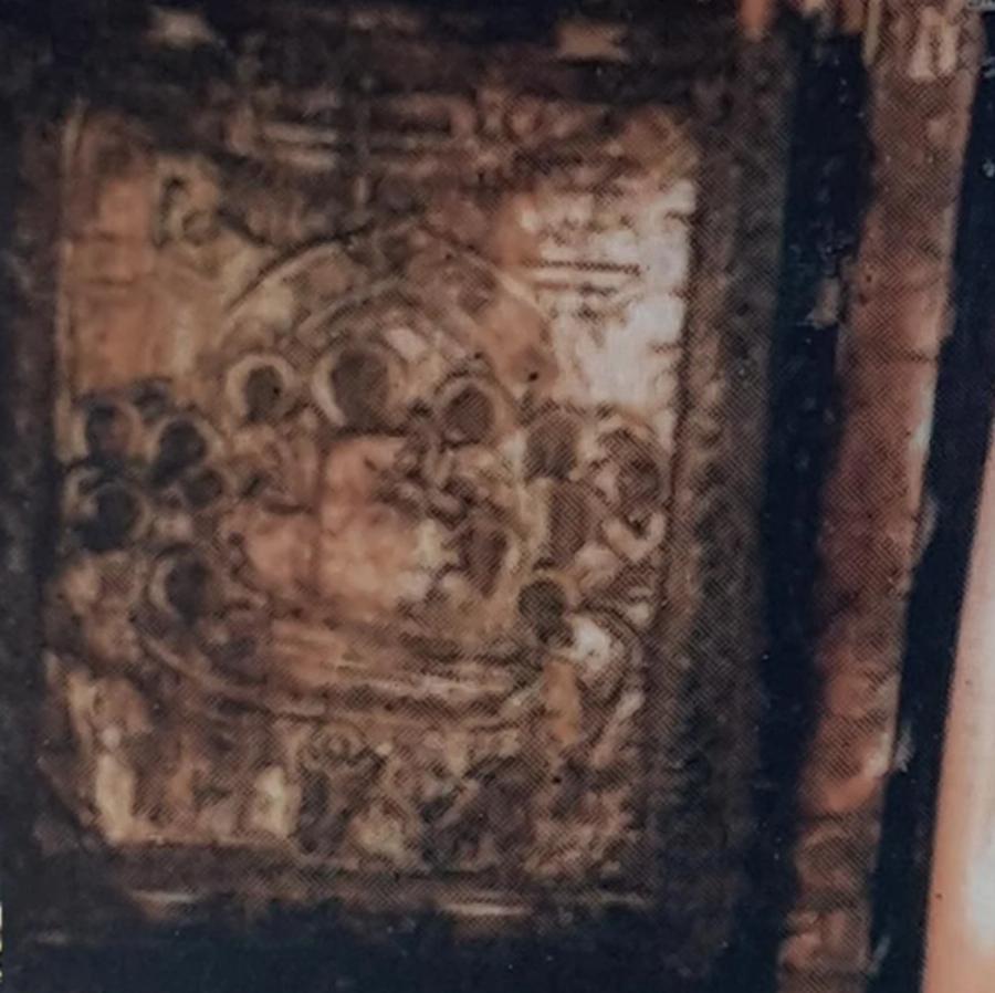 Διόρθωση: Όχι, δεν εμφανίστηκαν δυο άγγελοι στην εικόνα της Παναγίας Μαλεβής