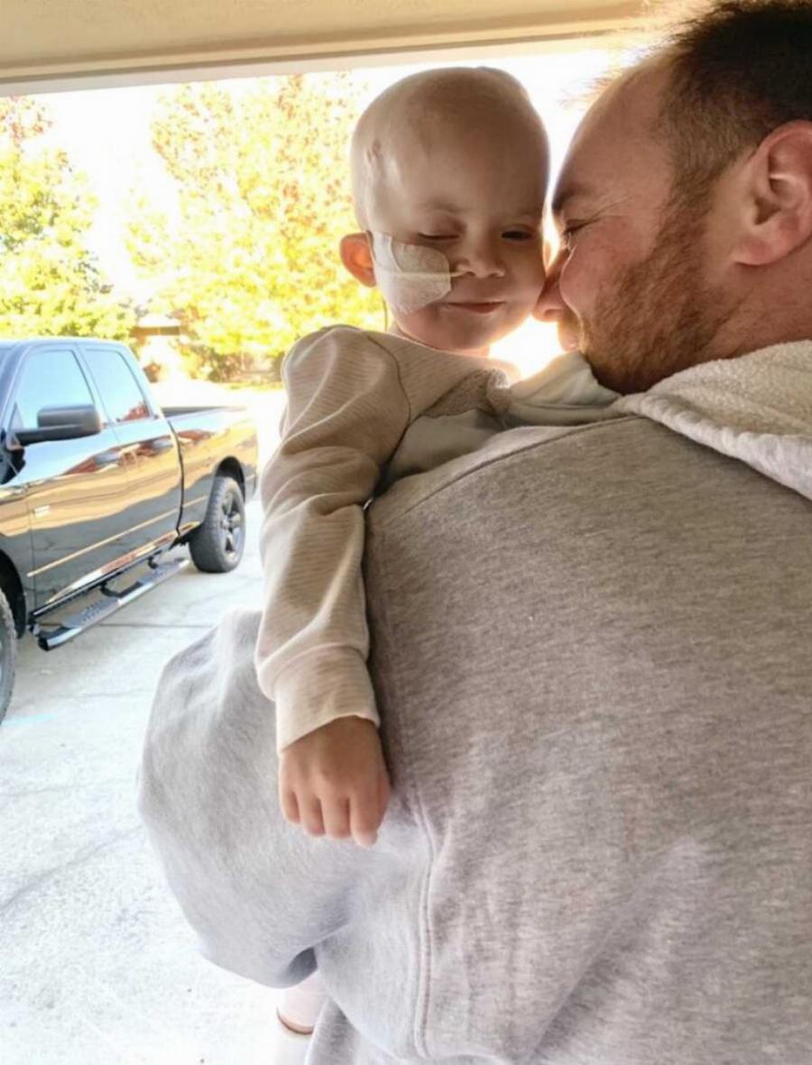 «Την έχασα λίγο πριν κλείσει τα δύο της χρόνια, τώρα είναι ο άγγελός μας σε κάθε βήμα μας»