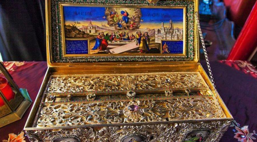 Μέγα το θαύμα της Αγίας Ζώνης: Έσωσε τρία ζευγάρια