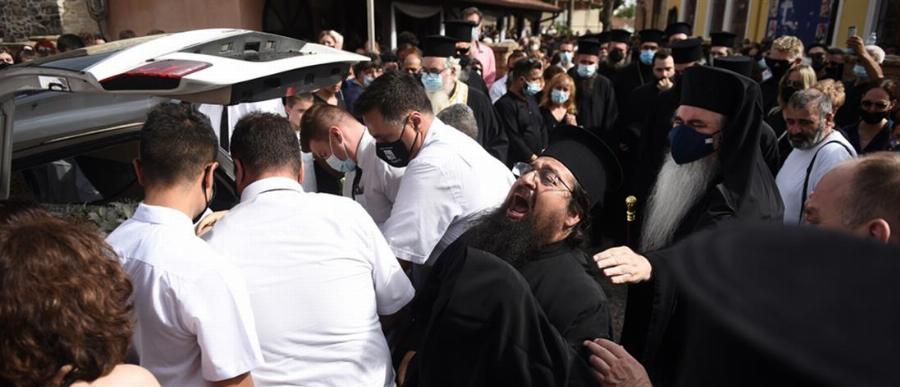 «Μπαμπά με λένε χοντρή»: Ραγίζουν καρδιές οι γονείς της 14χρονης Γεωργίας 7 μήνες μετά τον θάνατό της